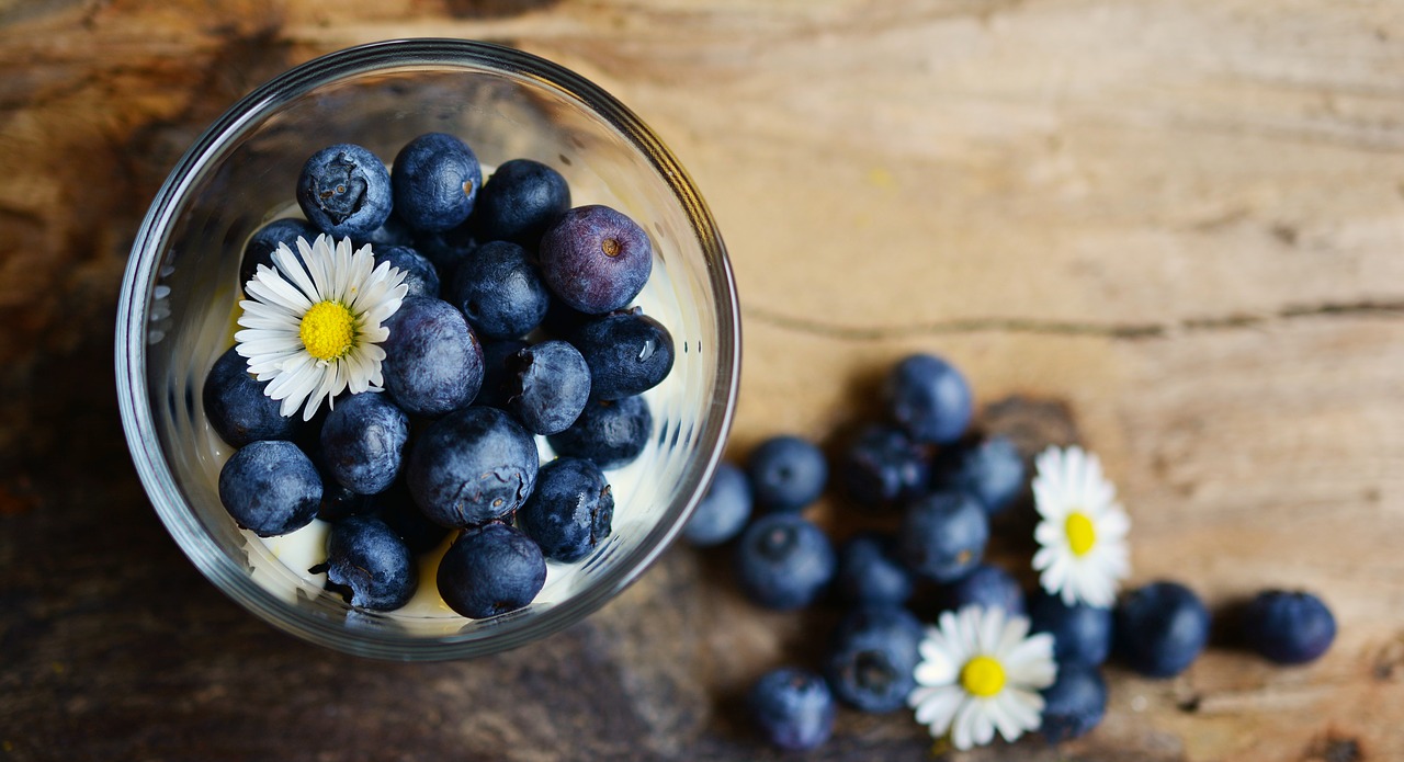 blueberries-2278921_1280