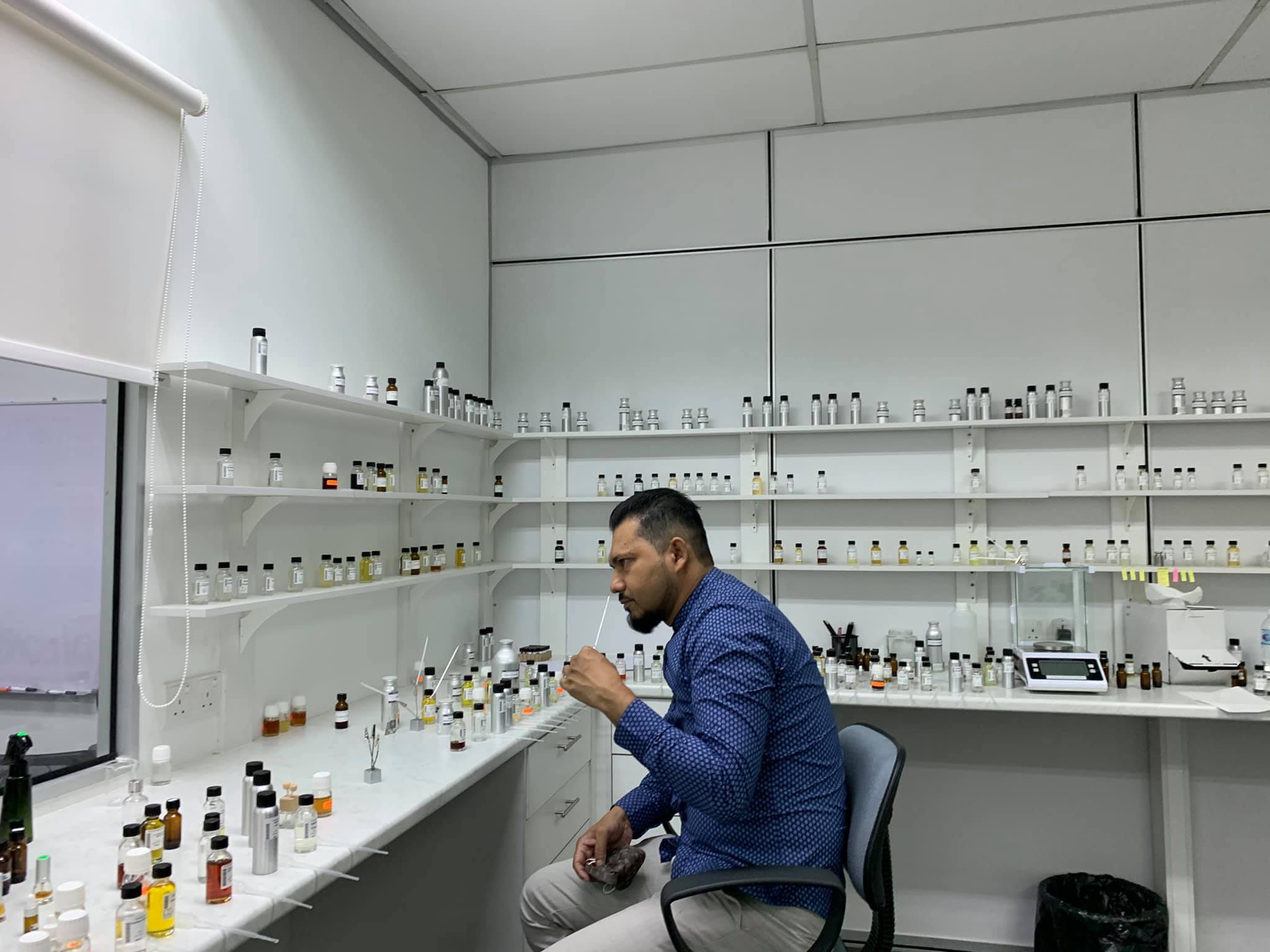 dr rizal di lab